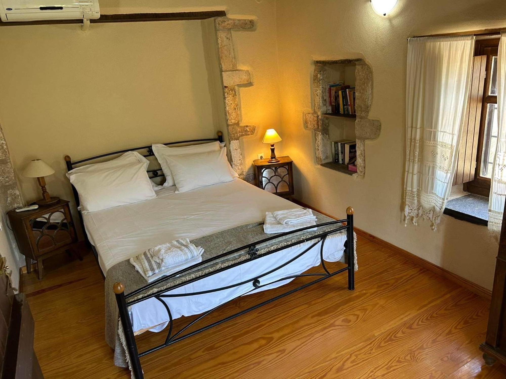 Guesthousekamara Monemvasia Exterior photo